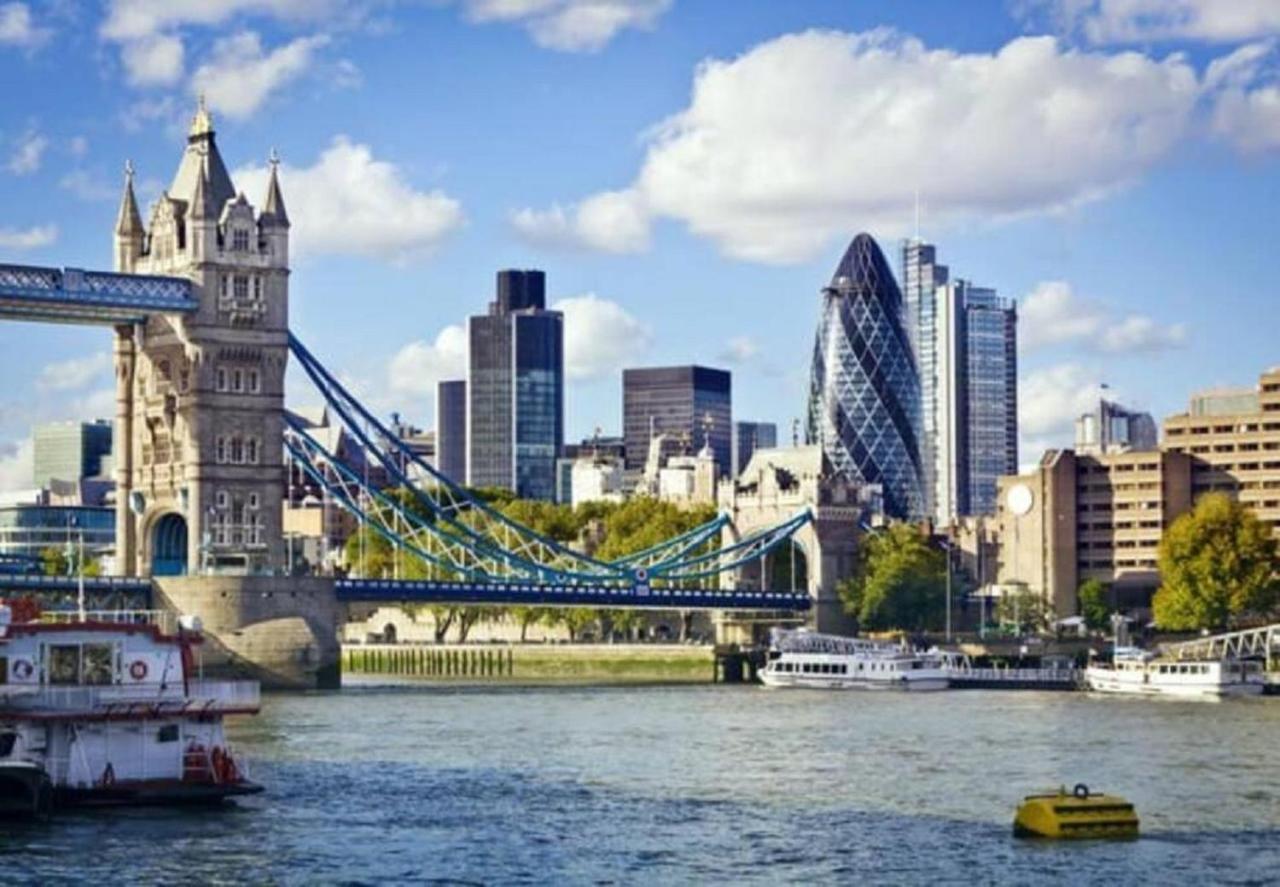 Flat With Balcony - Tower Hill - Centre By Prime Stays N-17 Appartamento Londra