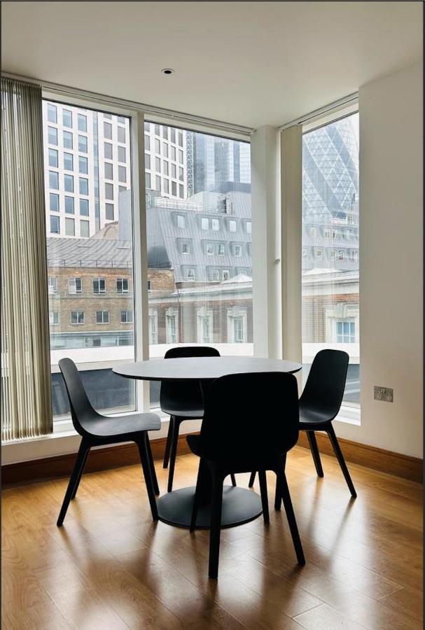 Flat With Balcony - Tower Hill - Centre By Prime Stays N-17 Appartamento *